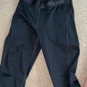 Nike leggings that comes with Nike tank!